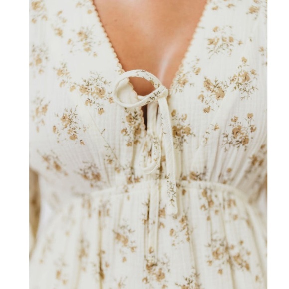 Floral Long Sleeve Maxi Dress - Picture 3 of 7